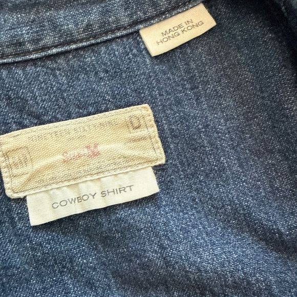Gap Denim Embroidered Cowboy Shirt with pearl snap buttons vintage Y2K - Picture 9 of 10